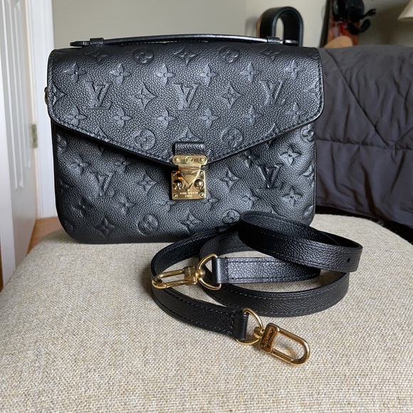 Louis Vuitton Pochette Métis - Picture 1 of 5